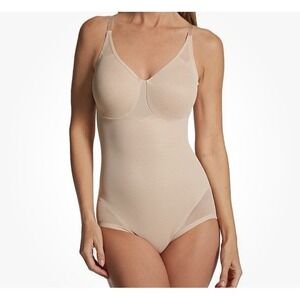 Miraclesuit Nude Shapewear Underwire Bodybriefer Shaper 40DD Beige 2783 Firm